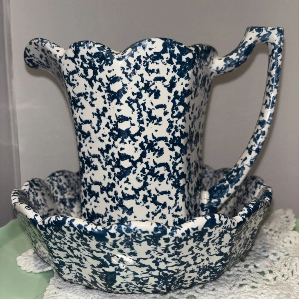 VINTAGE‎ MCCOY BLUE & WHITE SPONGEWARE SPLATTER DESIGN BOWL & PITCHER